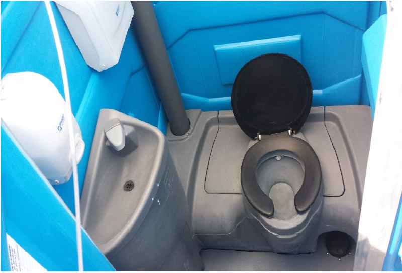 Galeria Rban Locação de banheiros químicos em Prudente de Morais 1